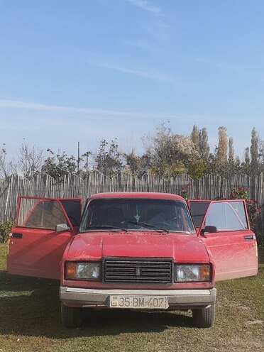 LADA (VAZ) 2107 1982, 98,000 km - 1.6 л - Yevlax