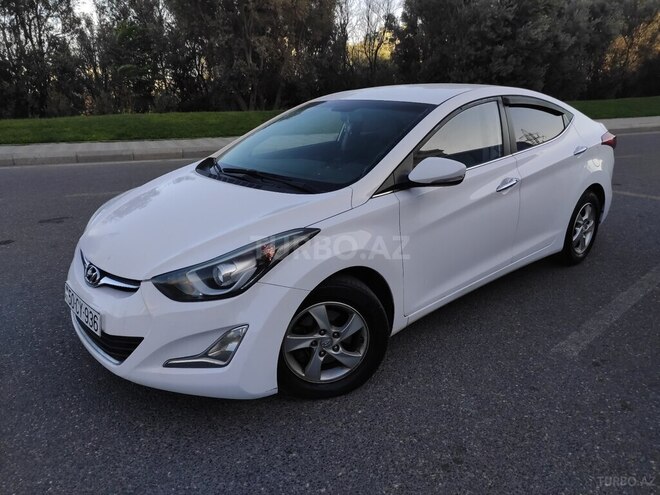 Hyundai Avante 2015, 250,000 km - 1.6 л - Bakı