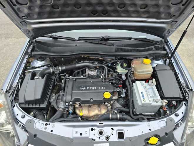 Opel Astra 2006, 204,000 km - 1.4 l - Bakı