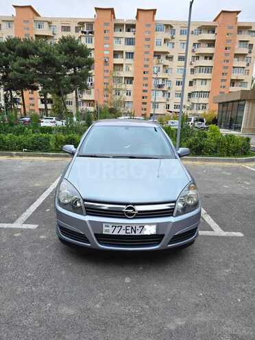 Opel Astra 2006, 204,000 km - 1.4 l - Bakı