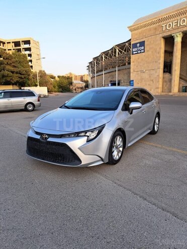 Toyota Corolla 2020, 35,000 km - 1.8 l - Bakı