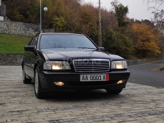 Mercedes C 220 d 2000, 343,000 km - 2.2 л - Şəki