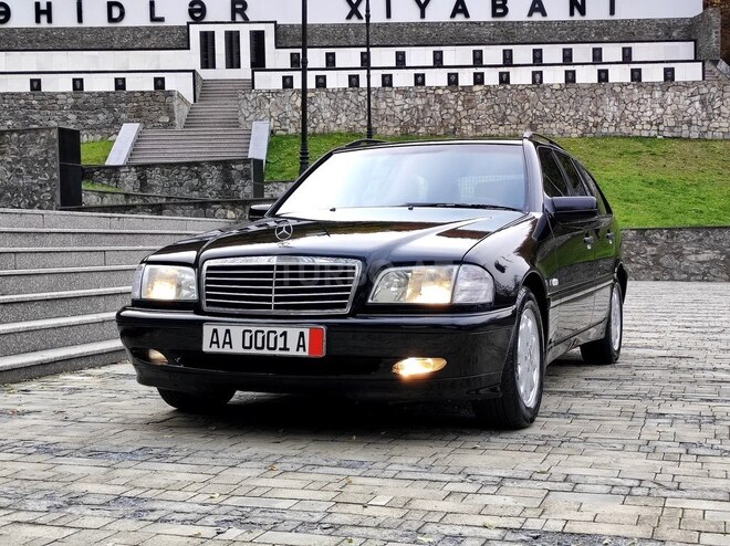 Mercedes C 220 d 2000, 343,000 km - 2.2 л - Şəki