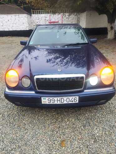 Mercedes E 240 1999, 477,000 km - 2.4 l - Goranboy