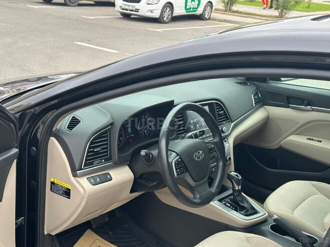 Hyundai Elantra 2017, 143,873 km - 2.0 l - Bakı