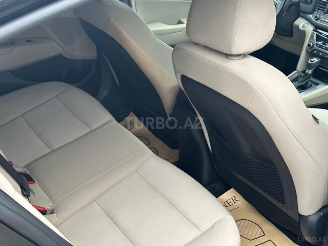 Hyundai Elantra 2017, 143,873 km - 2.0 l - Bakı