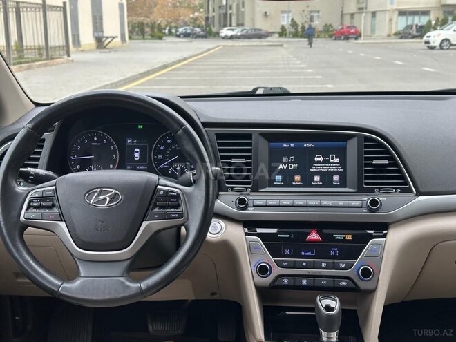 Hyundai Elantra 2017, 143,873 km - 2.0 l - Bakı