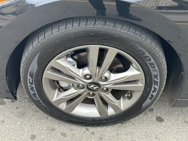 Hyundai Elantra 2017, 143,873 km - 2.0 l - Bakı