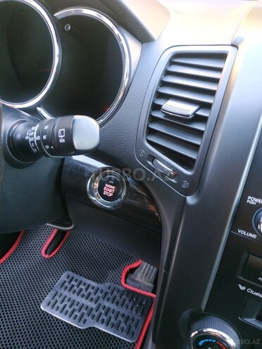 Kia Sorento 2011, 233,000 km - 2.0 l - Bakı