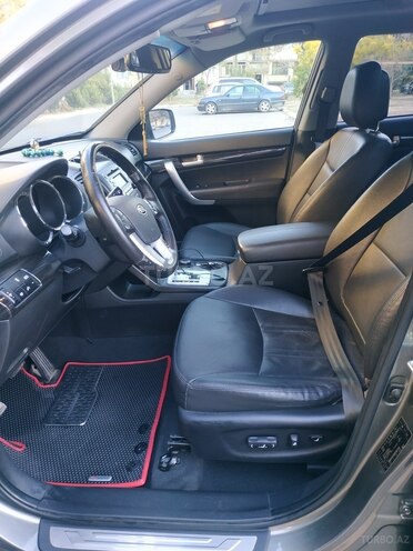 Kia Sorento 2011, 233,000 km - 2.0 l - Bakı