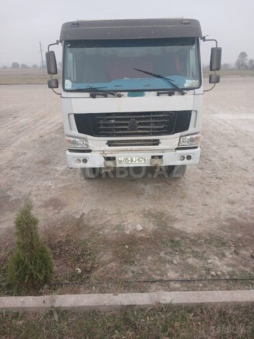 HOWO Sinotruk 2011, 500,000 km - 9.7 l - Ağstafa