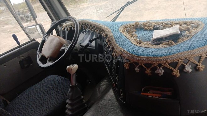 HOWO Sinotruk 2011, 500,000 km - 9.7 l - Ağstafa