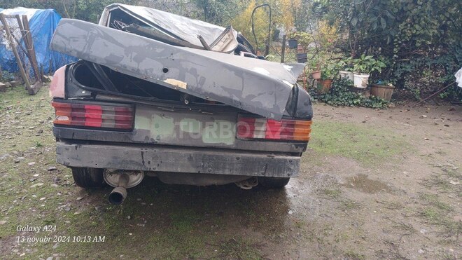 Mercedes 190 1990, 500,000 km - 2.0 л - Masallı
