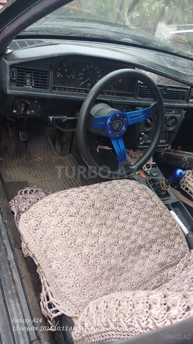 Mercedes 190 1990, 500,000 km - 2.0 л - Masallı