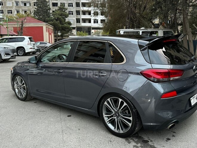 Hyundai Elantra 2017, 108,000 km - 1.6 l - Bakı