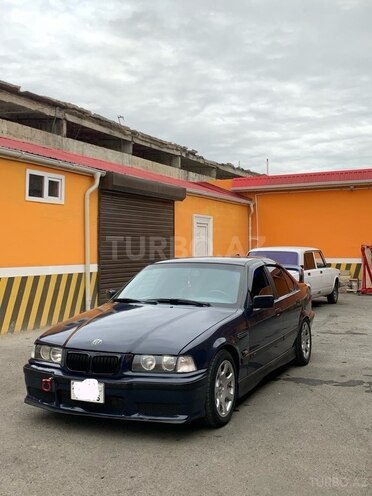 BMW 320 1995, 195,000 km - 2.0 l - Bakı