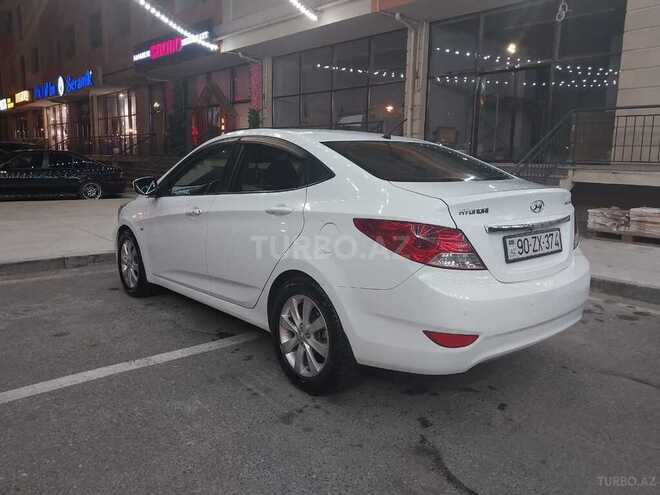 Hyundai Accent 2011, 221,000 km - 1.6 l - Sumqayıt