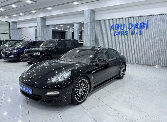 Porsche Panamera-1