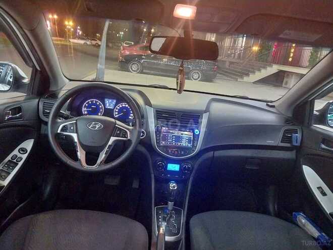 Hyundai Accent 2011, 221,000 km - 1.6 l - Sumqayıt