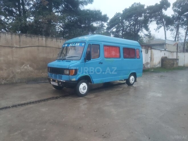 Mercedes 208 D 1995, 342,120 km - 2.3 l - Biləsuvar