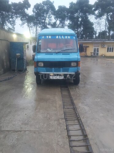 Mercedes 208 D 1995, 342,120 km - 2.3 l - Biləsuvar