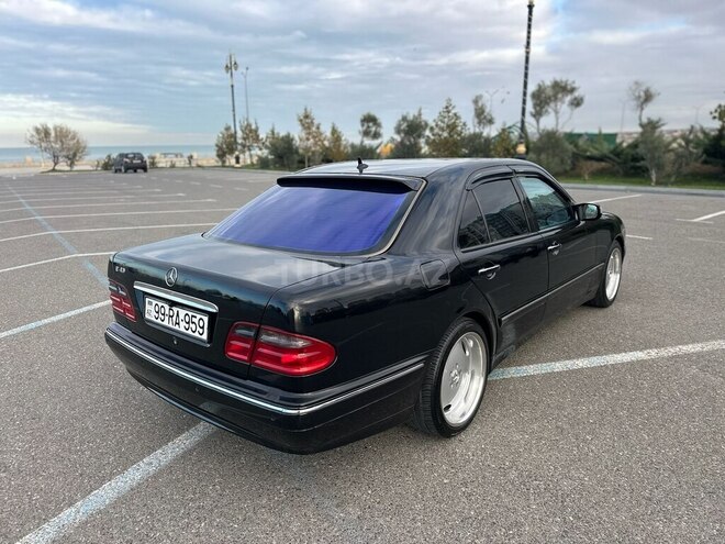 Mercedes E 320 1999, 365,457 km - 3.2 l - Sumqayıt