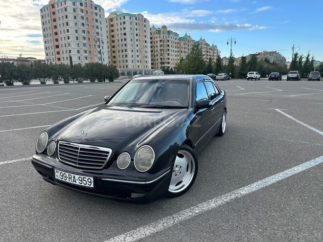 Mercedes E 320 1999, 365,457 km - 3.2 l - Sumqayıt