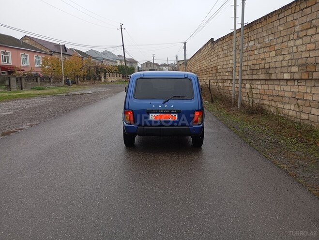 LADA (VAZ) Niva 2015, 134,000 km - 1.7 л - Quba