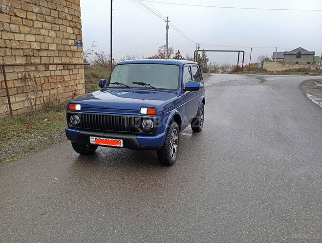 LADA (VAZ) Niva 2015, 134,000 km - 1.7 л - Quba