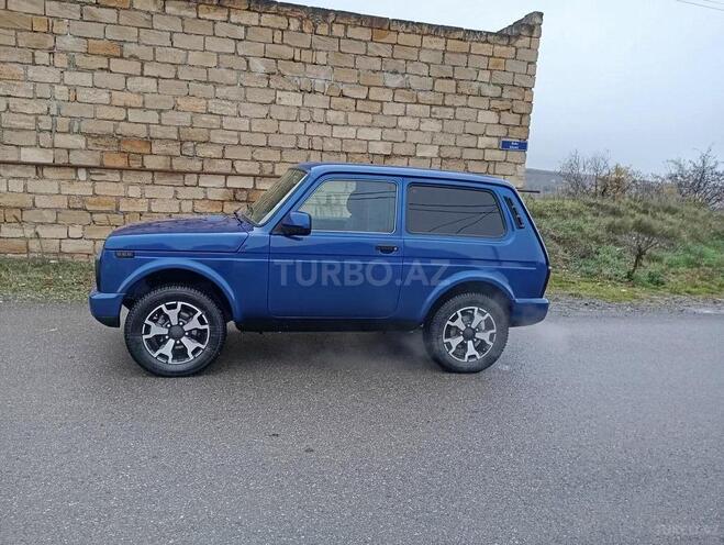 LADA (VAZ) Niva 2015, 134,000 km - 1.7 л - Quba