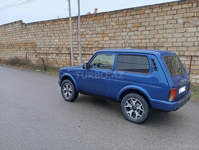 LADA (VAZ) Niva 2015, 134,000 km - 1.7 л - Quba