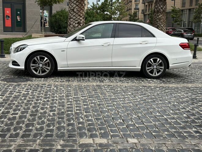 Mercedes E 200 2014, 230,000 km - 2.0 l - Bakı