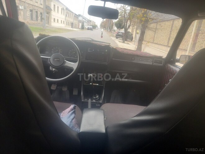 LADA (VAZ) 2107 1988, 27,278 km - 1.3 l - Qazax