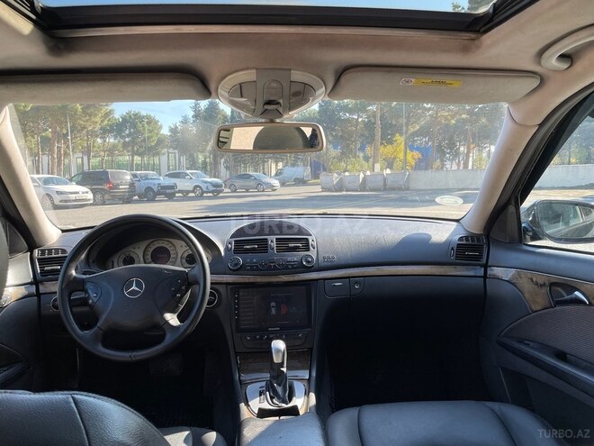 Mercedes E 270 2002, 362,153 km - 2.7 l - Sumqayıt