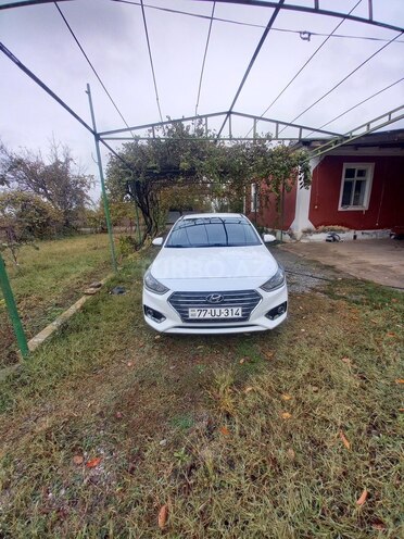 Hyundai Accent 2019, 69,572 km - 1.6 л - Bakı