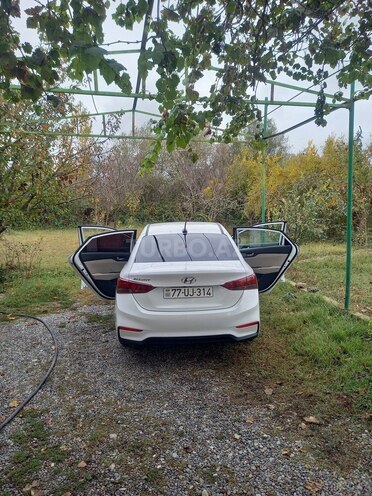 Hyundai Accent 2019, 69,572 km - 1.6 л - Bakı
