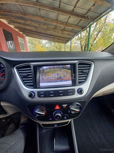 Hyundai Accent 2019, 69,572 km - 1.6 л - Bakı
