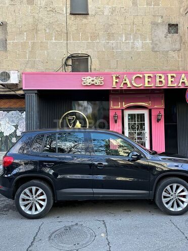 Volkswagen Tiguan 2013, 250,000 km - 2.0 л - Bakı