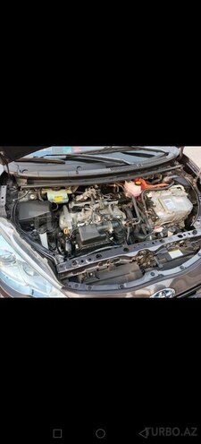 Toyota Aqua 2016, 88,900 km - 1.5 l - Bərdə