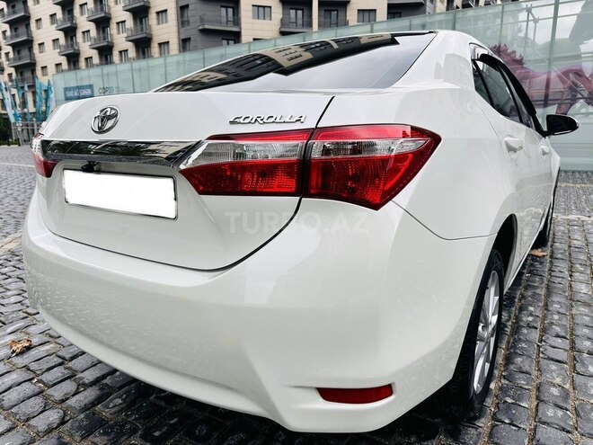 Toyota Corolla 2014, 155,123 km - 1.6 l - Bakı