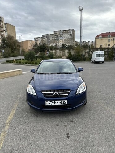 Kia Ceed 2007, 300,000 km - 1.4 l - Bakı