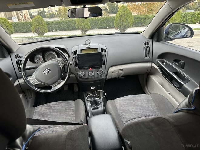 Kia Ceed 2007, 300,000 km - 1.4 l - Bakı