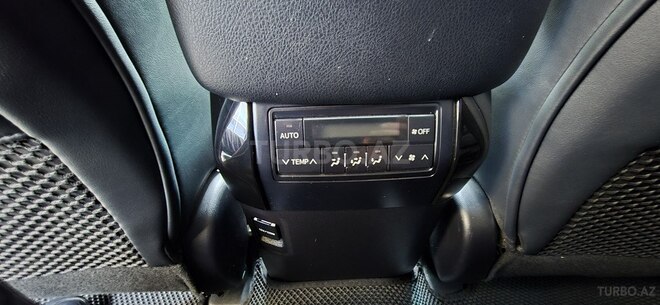 Toyota Land Cruiser Prado 2012, 195,000 km - 2.7 l - Bakı