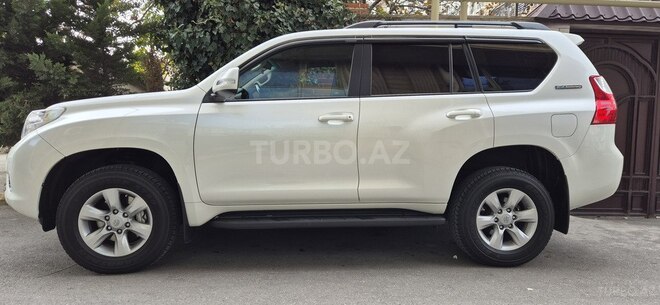 Toyota Land Cruiser Prado 2012, 195,000 km - 2.7 l - Bakı
