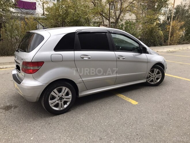 Mercedes B 170 2009, 176,000 km - 1.7 l - Sumqayıt