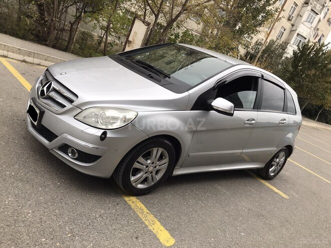 Mercedes B 170 2009, 176,000 km - 1.7 l - Sumqayıt