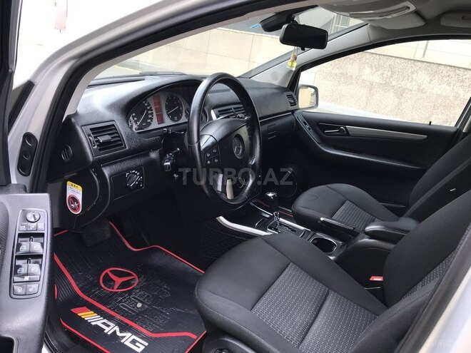 Mercedes B 170 2009, 176,000 km - 1.7 l - Sumqayıt