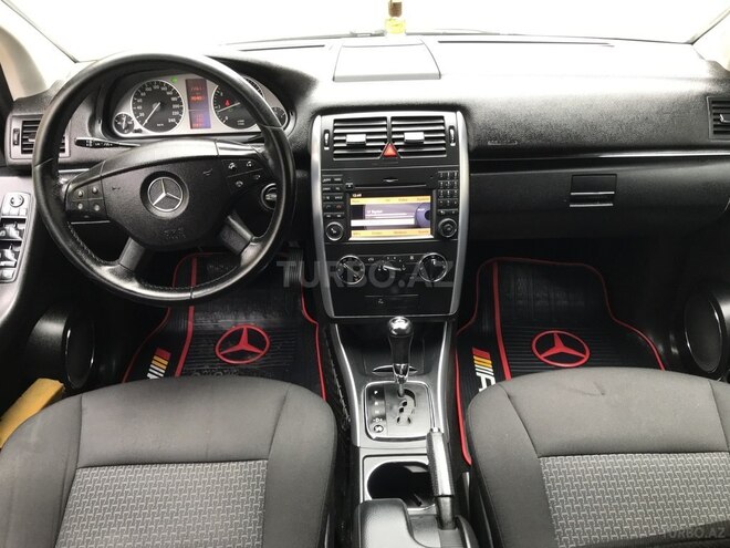 Mercedes B 170 2009, 176,000 km - 1.7 l - Sumqayıt