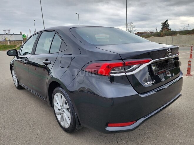 Toyota Corolla 2022, 70,000 km - 1.6 l - Bakı
