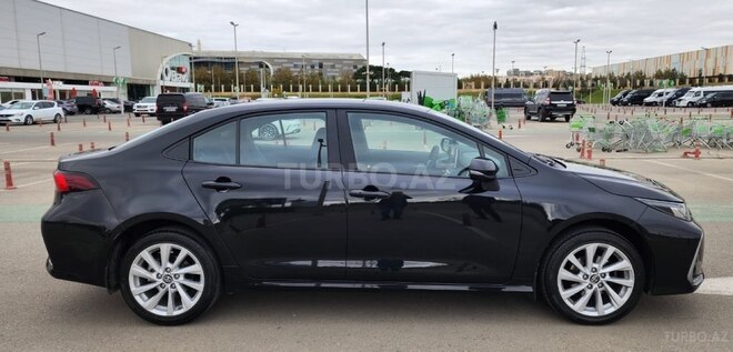 Toyota Corolla 2022, 70,000 km - 1.6 l - Bakı